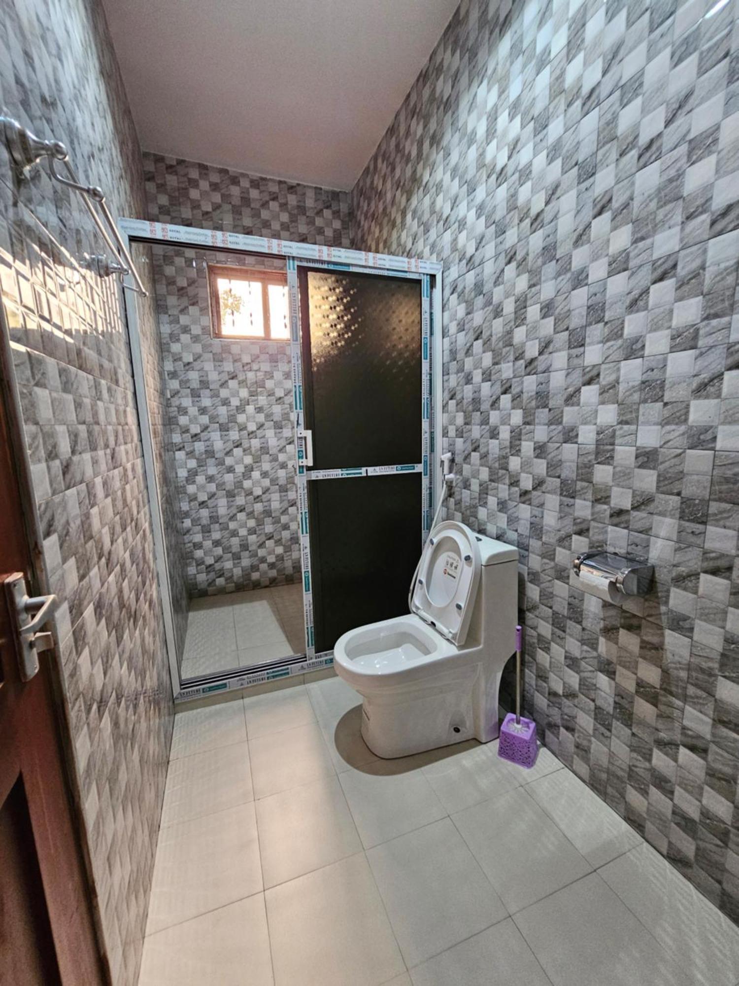 B-More Comfort Stay Boma la Ngombe Zewnętrze zdjęcie