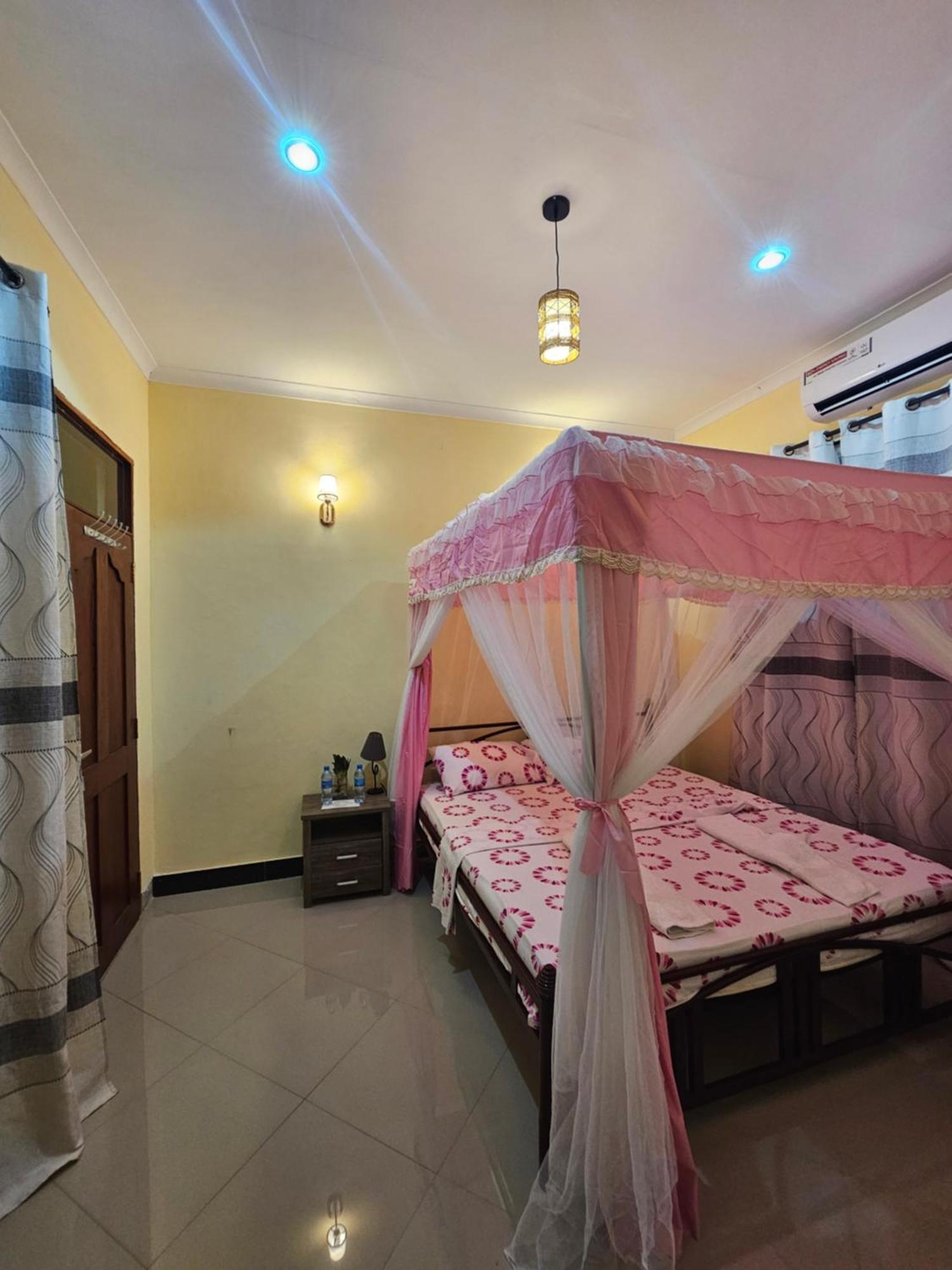 B-More Comfort Stay Boma la Ngombe Zewnętrze zdjęcie